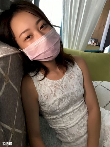 40岁离婚女的一碰就想要吗